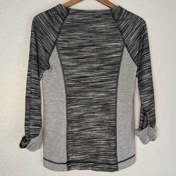 Trina Turk Recreation Grey Pullover Sweater Top Athleisure Grunge Goth 80s - Picture 7 of 9